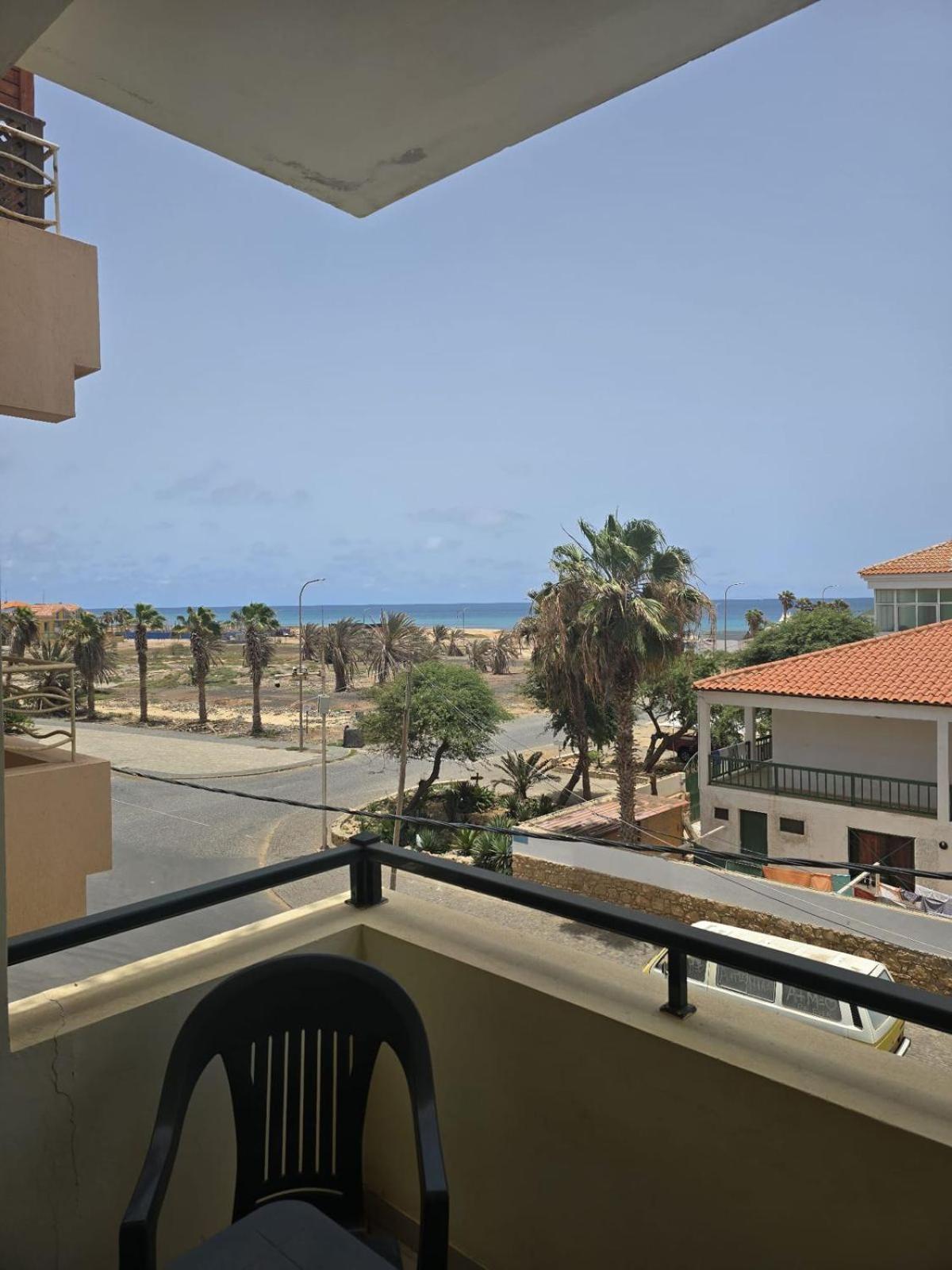Surf House Cabo Verde Santa Maria Exterior photo