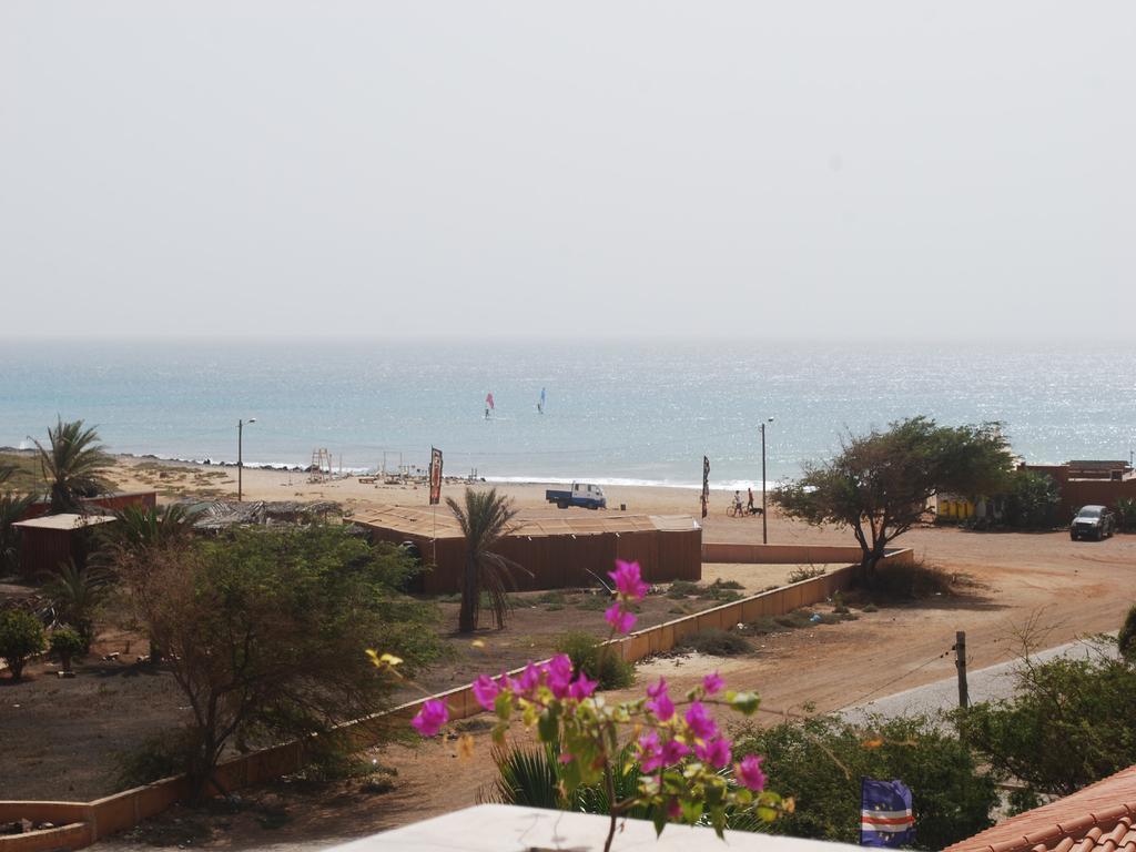 Surf House Cabo Verde Santa Maria Exterior photo